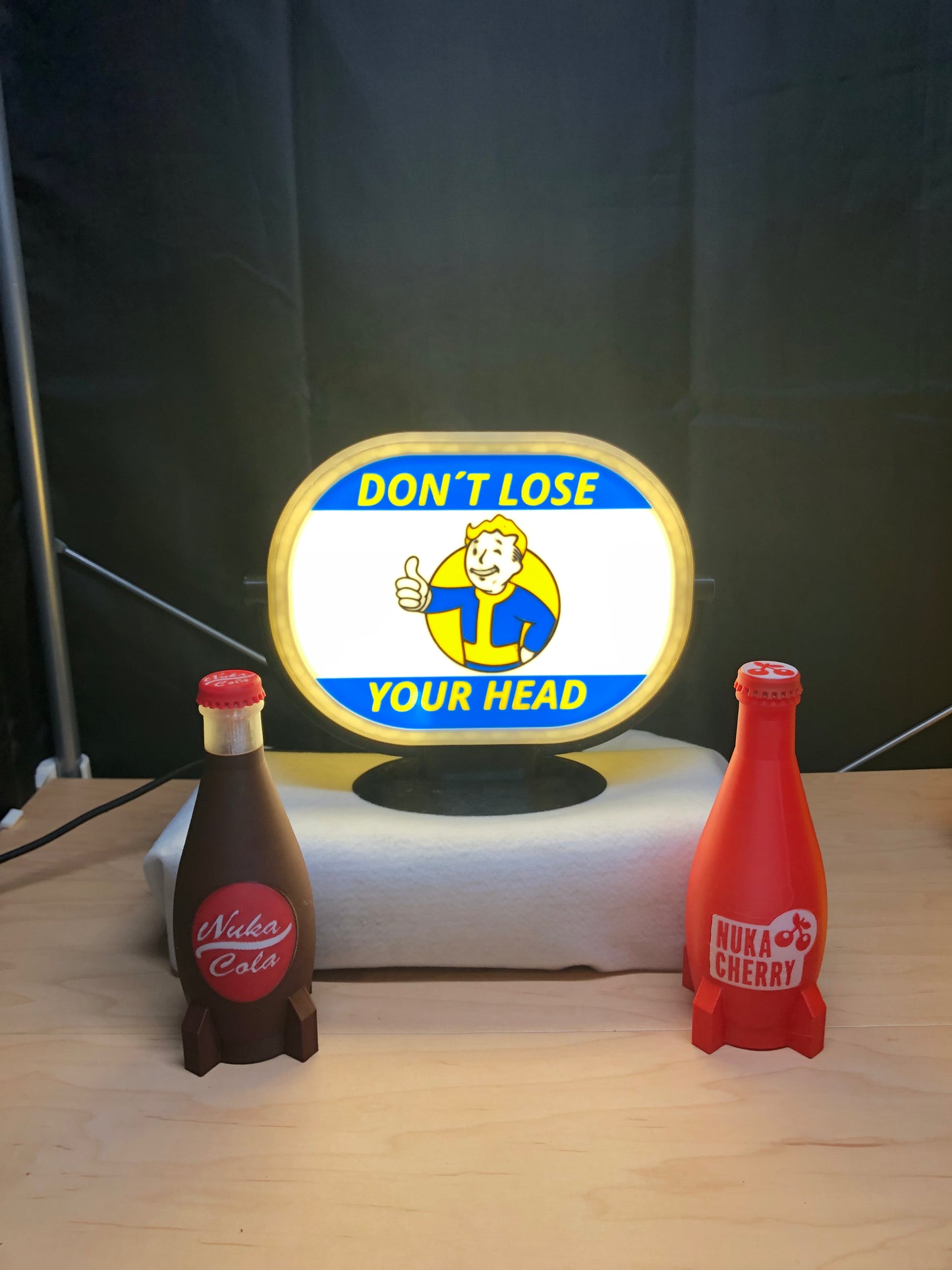 3D Printed Fallout Lamp with USB C