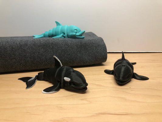 Customisable 3D Printed Moveable Dolphin and Orca